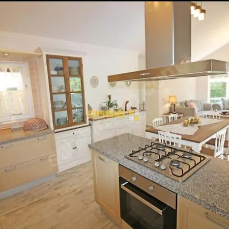 Oasis Sitesi 3+1 Havuzlu